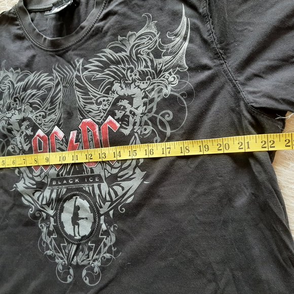 Vintage AC/DC Black Ice Band Shirt Size one size(between large) - Picture 7 of 9